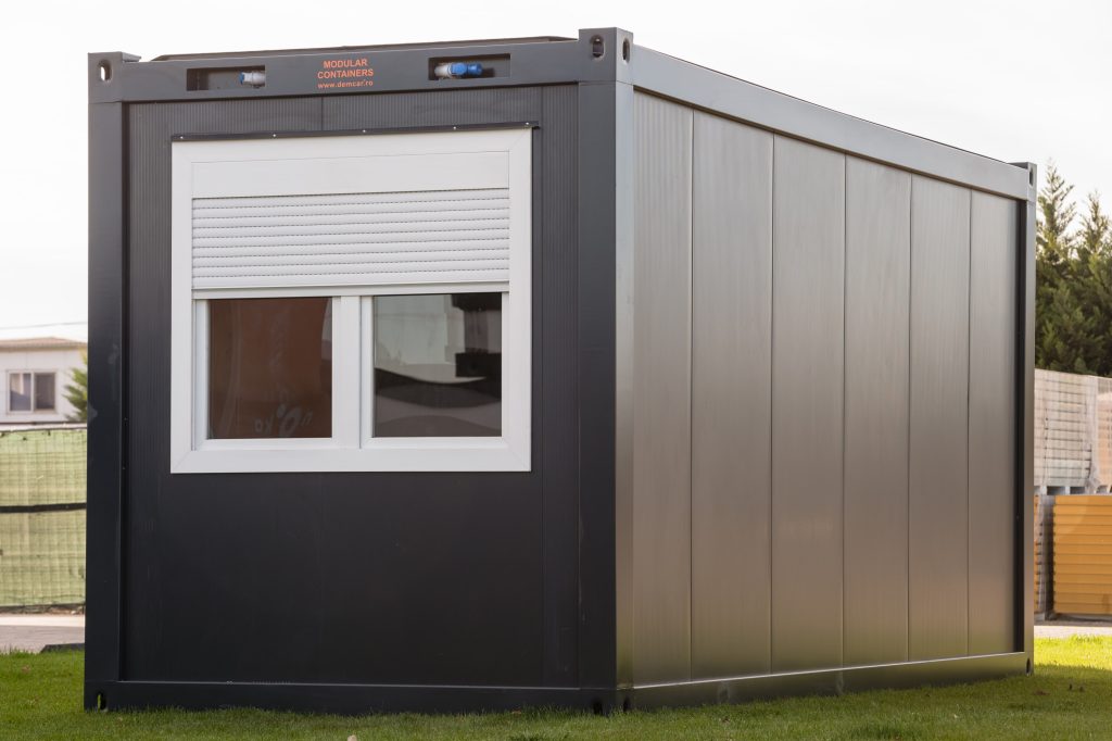 demcar_10.22_0048-min